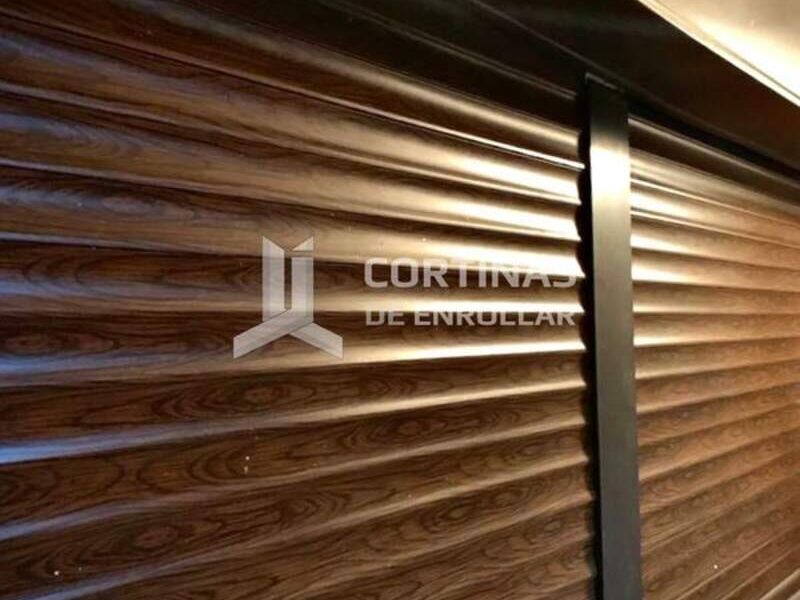 Cortina aluminio JL cortinas de enrollar UY - JL cortinas de enrollar | Construex