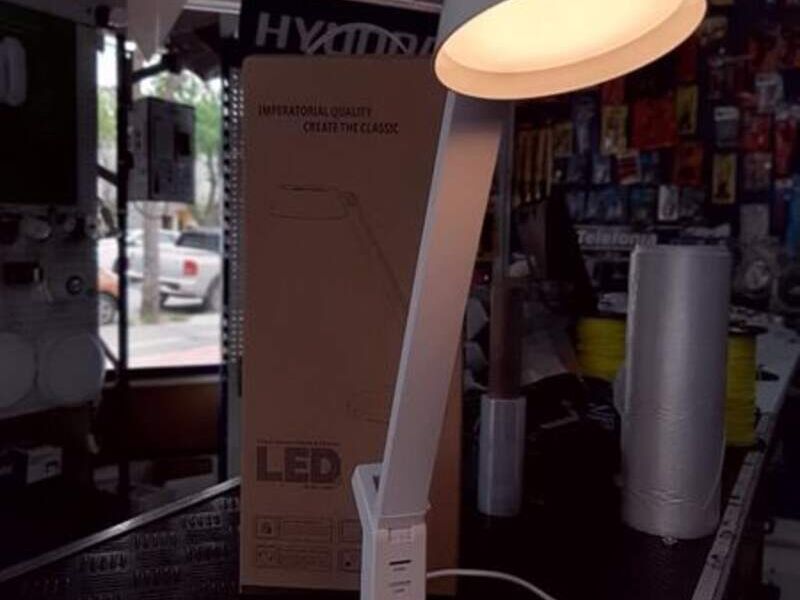 Lampara de escritorio LED Uruguay - Terille electricidad | Construex