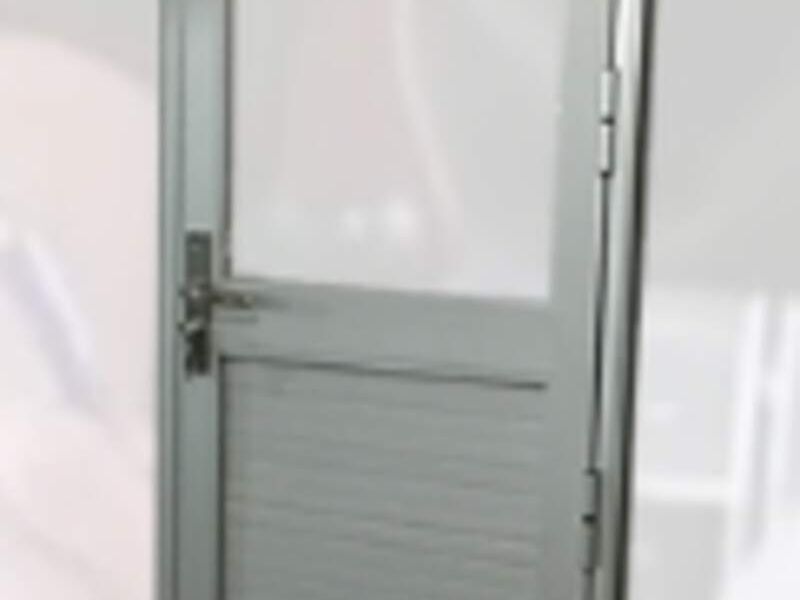 puerta de aluminio Calum Uruguay