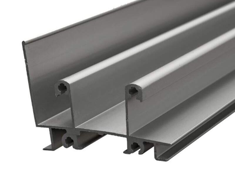 Perfil Aluminio Guia Inferior San Jose - Urualum | Construex